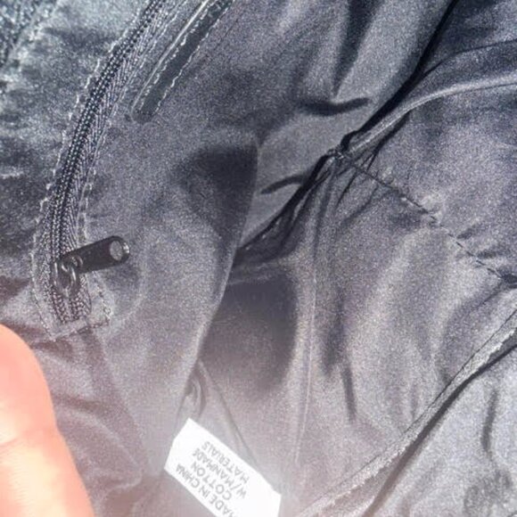 Nine West Crossbody Sling Bag Womens Beige Black Signature Logo Adjustable Strap - Picture 6 of 9